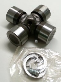 Universal Joint Front or Rear early to 1973 40 & 55 series