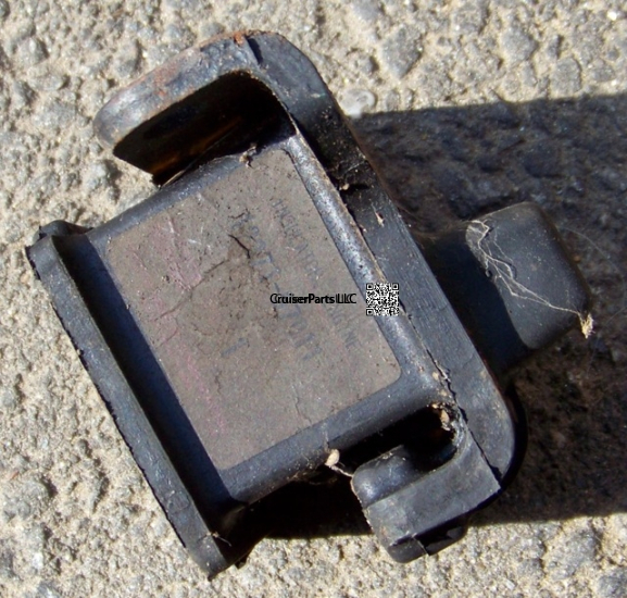 Engine Insulator