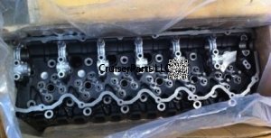 Cylinder Head 1HD-FT 24 Valve Diesel Engine