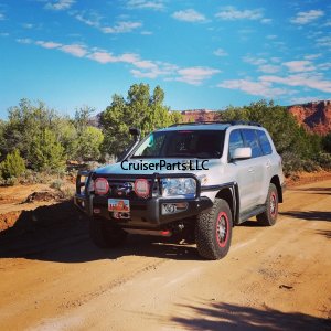 200 Series Suspension Kit 2008+