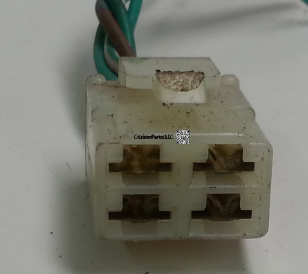 4 Prong Square Universal Connector