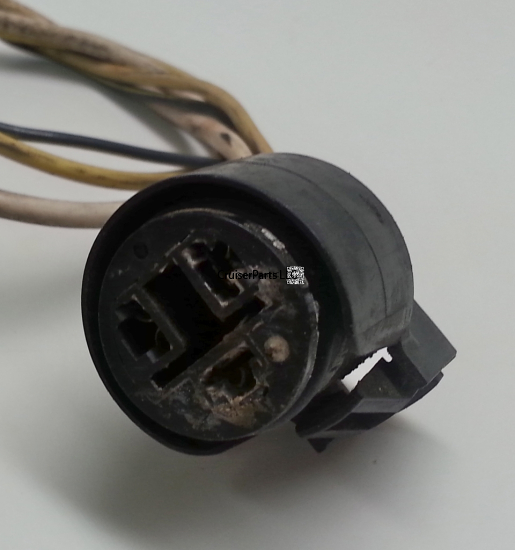 Alternator Plug for 88-90 62 Series