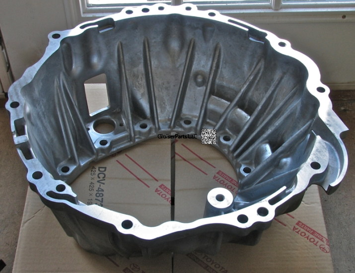 Modal Additional Images for Clutch Housing for 98-07 Non US 2UZ-FE 100 Series Cruisers