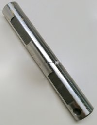 Rear Differential Center Pinion Shaft 58-97