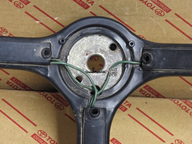 FJ40 Steering Wheel 9/72-10/84