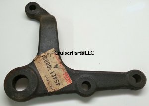 Steering Center Arm for Early-84 40 and 55 Series Cruisers