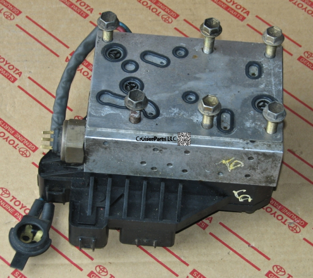 Modal Additional Images for ABS Skid Control Actuator 98-02 Used