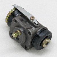 Brake Wheel Cylinder Front LH 9/71-9/75