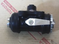 77-83 Rear Drum Brake Wheel Cylinder ID = 28.50