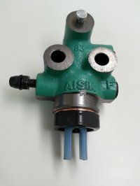 Load Sensing Brake Proportioning Valve for 11/84-7/99 70 Series
