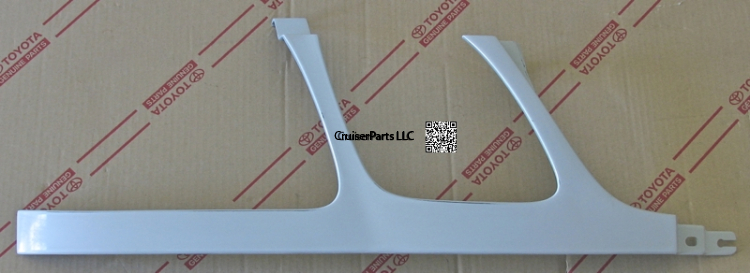 Front Right Headlight Surround Trim for 98-02 LX470