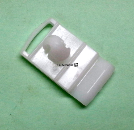 Modal Additional Images for Front Bumper Chrome Molding Clip for 91-94 80 Series Cruisers