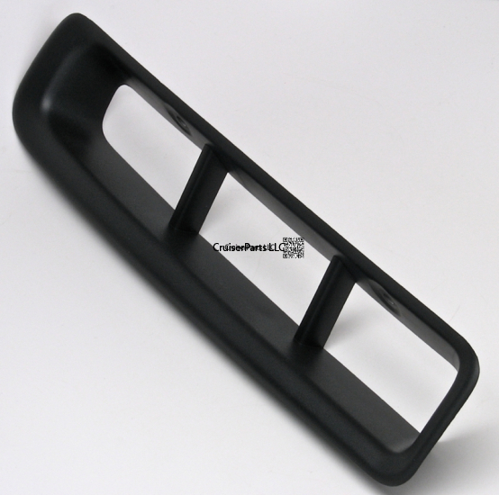 Bumper Vent Right Side for 95-97 80 Series Cruisers