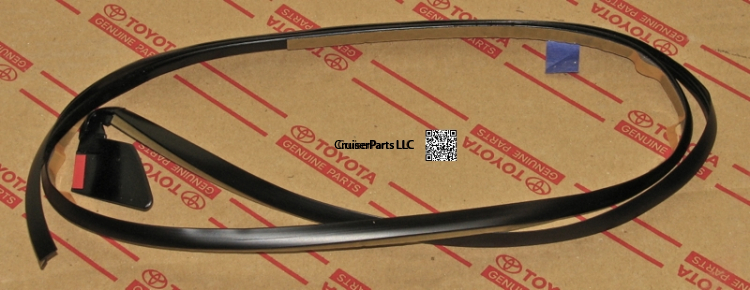 Modal Additional Images for LH Front Fender Flare Seal (LX450)