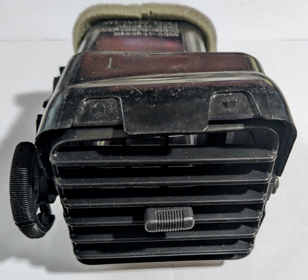 Modal Additional Images for Far Left Dash Panel Vent for 95-97 80 Series Cruisers