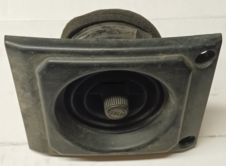 Outer Dash Vent With Bezel 85-09