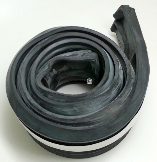 Windshield frame to cowl Gasket rubber 75-84