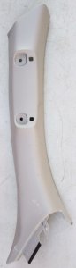 Front Right Pillar Garnish for 08-21 200 Series, Gray