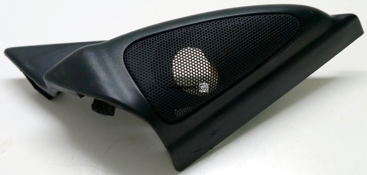 RH Front Door Lower Frame Bracket Garnish