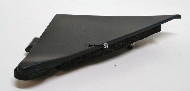 Front Door Bracket Garnish (Lower Frame, LH)