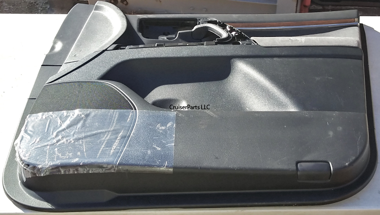 Right Front Door Panel - Black Trim - 08-10 200 Series