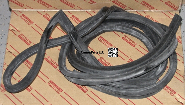 Front Door Weatherstripping RIGHT 75-84