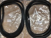 FJ55 Left Front Door Rubber Weatherstrip Door Side