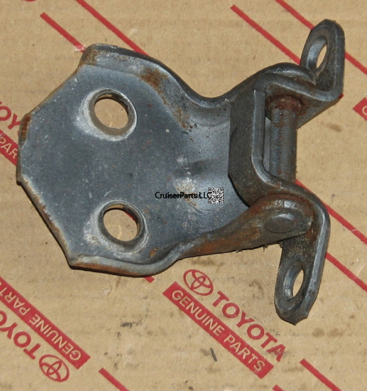 Front LH Door Lower Hinge 81-90