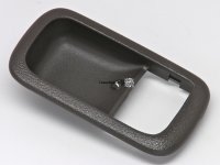 Right Inner Door Handle Bezel in Sable 91-94
