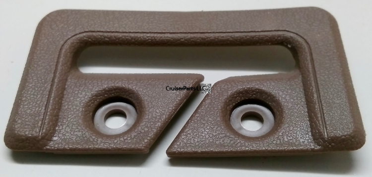 RH Quarter Trim Belt Hole Cover