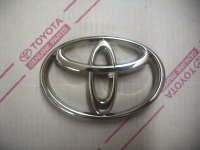 JDM Gold Grille Emblem 95-02 80 and 100 Series Cruisers