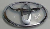 Rear Lift Gate Emblem for 1/98-12/07 100 Series Cruisers