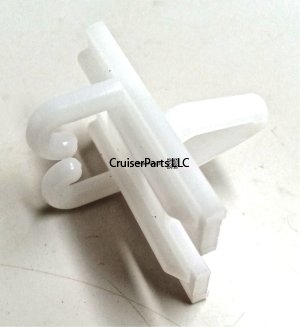 Rocker Panel Trim Clip 81-90 FJ60 FJ62 Landcruiser