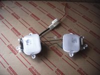 Front Roof Console Map light assembly. 98-02 LX470,Beige