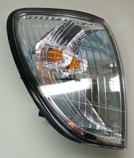 Right Side Front Turn Signal Lamp for the 98-05 100 Series