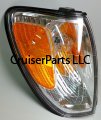 Right Front Turn Signal Assembly 98-05 100 Series