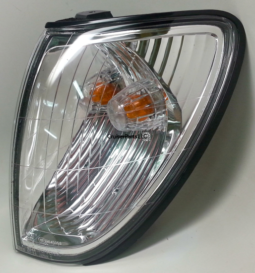 Left Side Front Turn Signal Lamp for the 98-05 100 Series