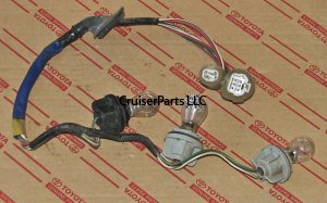 Rear Right Tail Light Pigtail 91-97