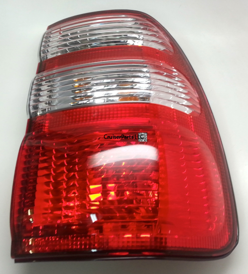 Right LED Tail Light for 98-07 Non US 100 Series Cruisers