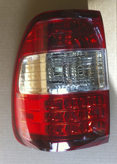 Left Rear LED Tail Light - Quarter Panel 06-07
