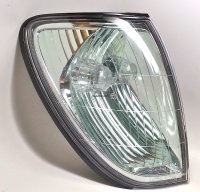 RH Clearance Lamp Lens & Body