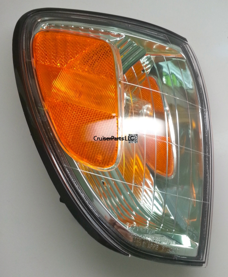 Right Clearance Lens and Body for 98-02 LX470