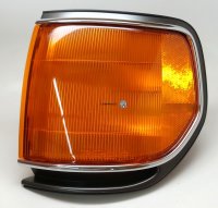 Front Left Parking Light for the 1991-1997 80-Series