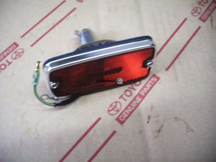 Early-77 Right Rear Side Marker Light