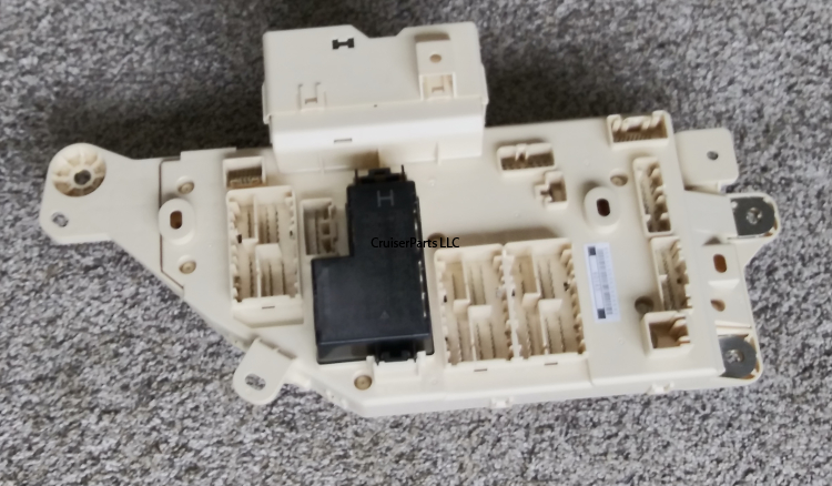 Left Cowl Side Junction Block 2005-2007 100 Series