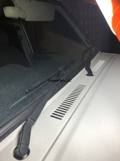 Windshield Wiper Arm 70 Series Clip On 1985-1999 Left Side