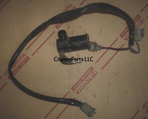 Windshield Washer Pump 98-05