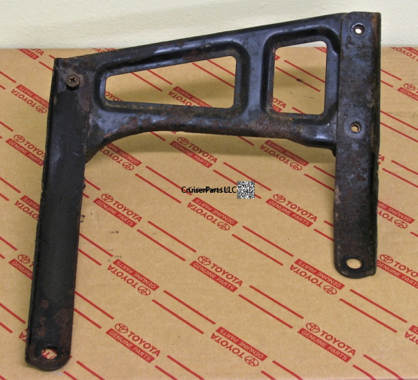 Windshield Washer & Overflow Bracket 78-83 40 Series Cruisers