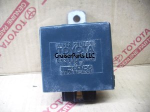 Rear Wiper Wiper Control Relay 88-90
