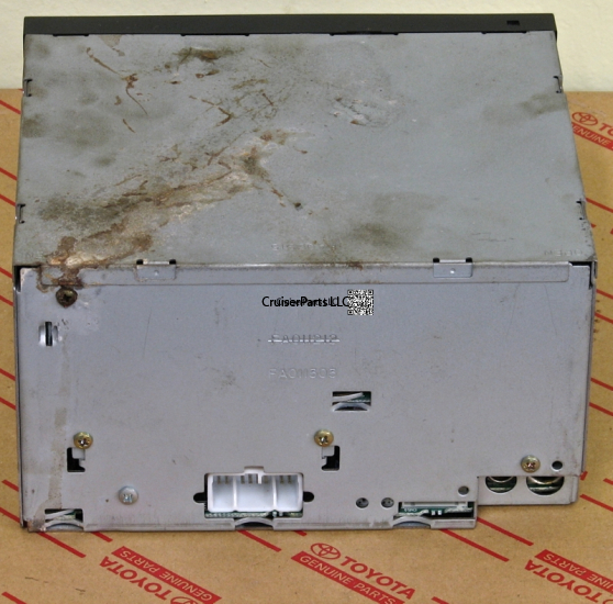 Modal Additional Images for Toyota Radio Model 56804 AM FM CD Cassette 91-94